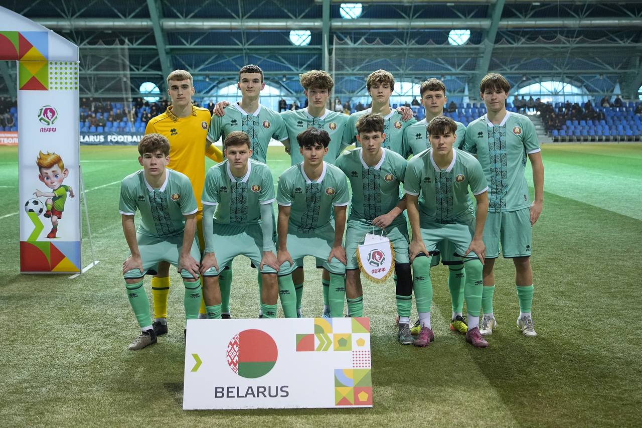 Кто изображен на фото