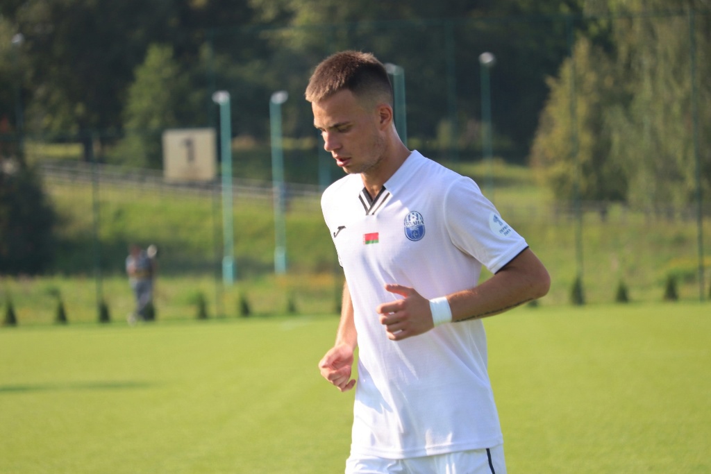 Даниил Ткачик, Волна