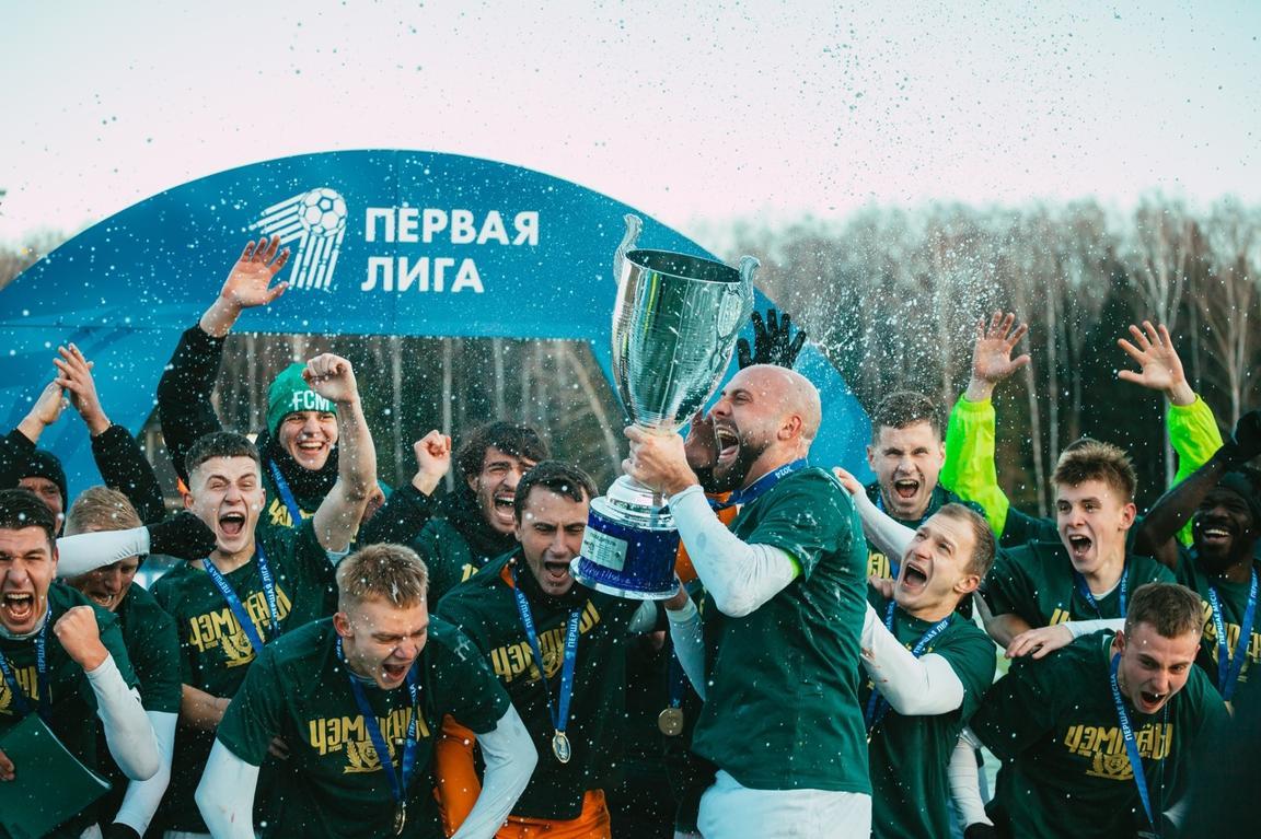 Юрий Козлов