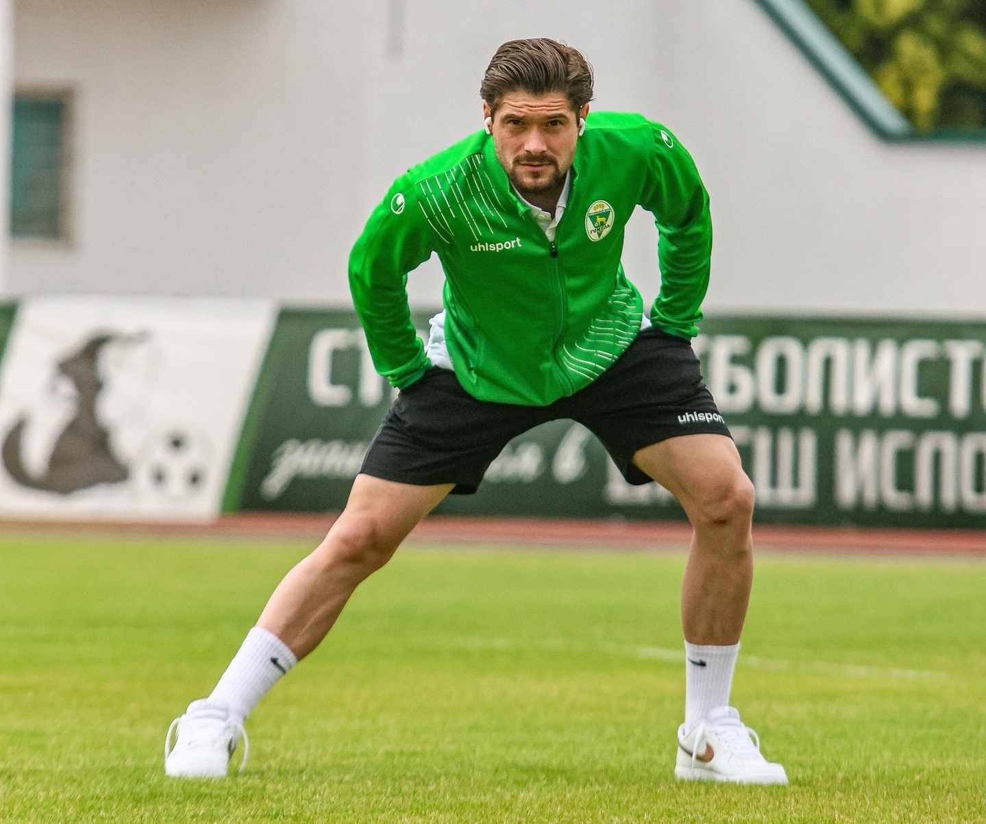 Фуркан Акин