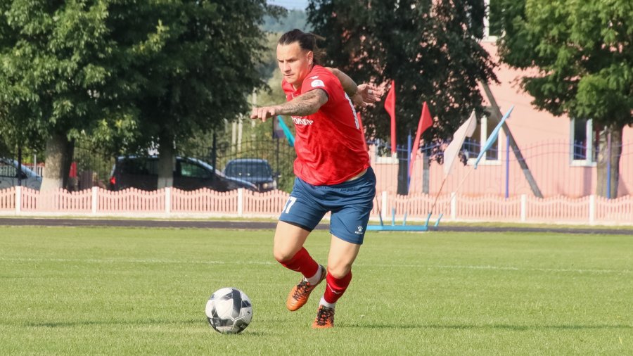 Владимир Старостин, Нива