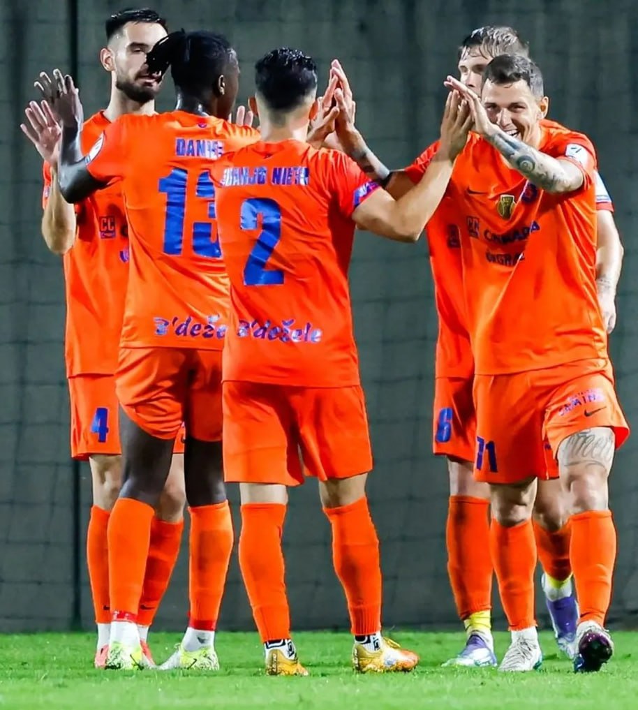 Виталий Лисакович