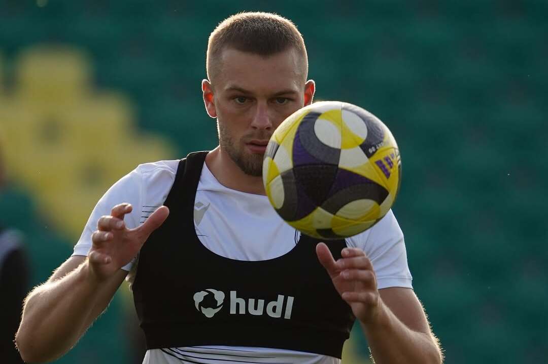 Егор Хвалько