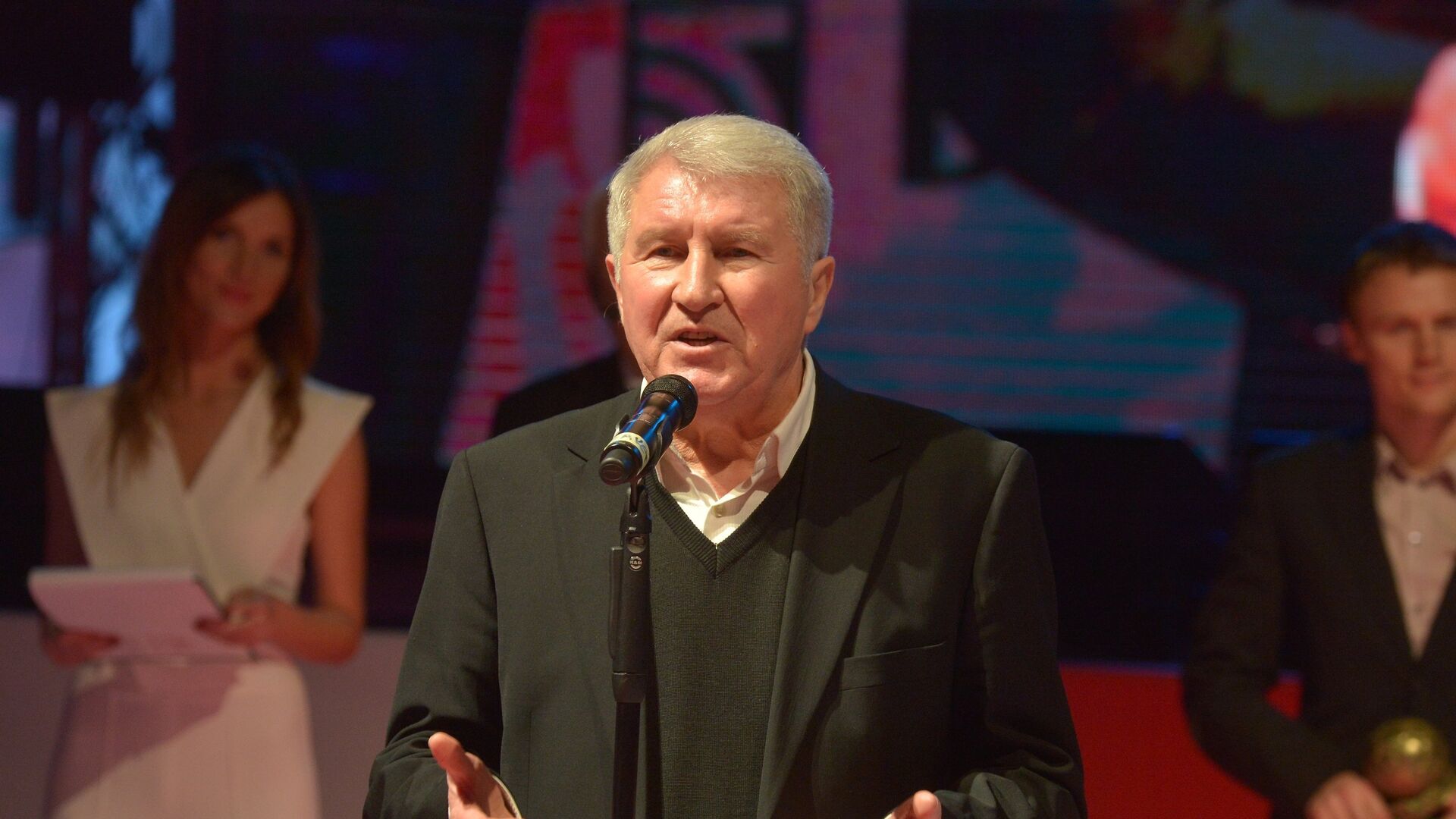 Эдуард Малофеев