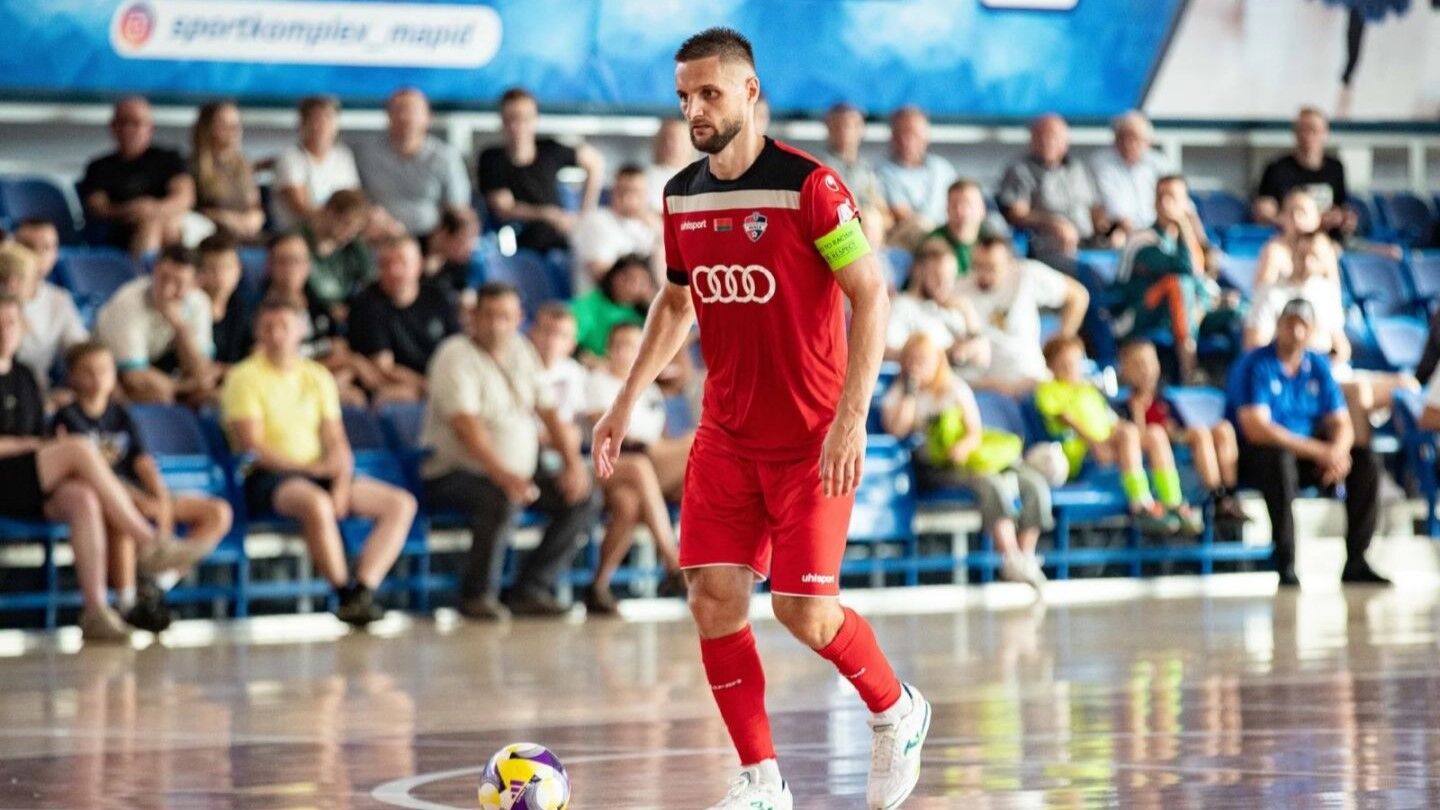 Андрей Семенюк