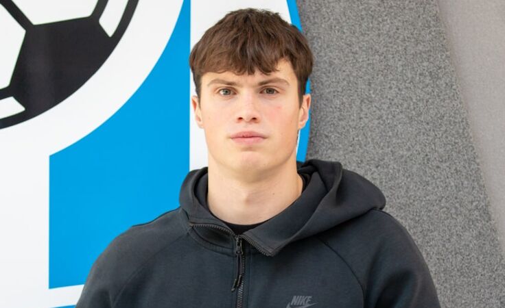 Селезнев