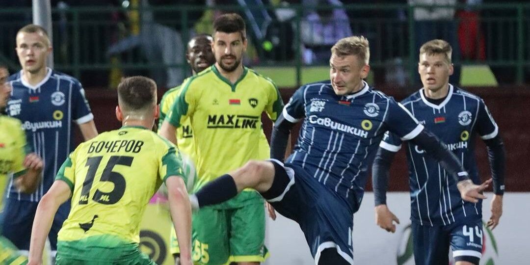 Денис Гречихо, Валерий Громыко