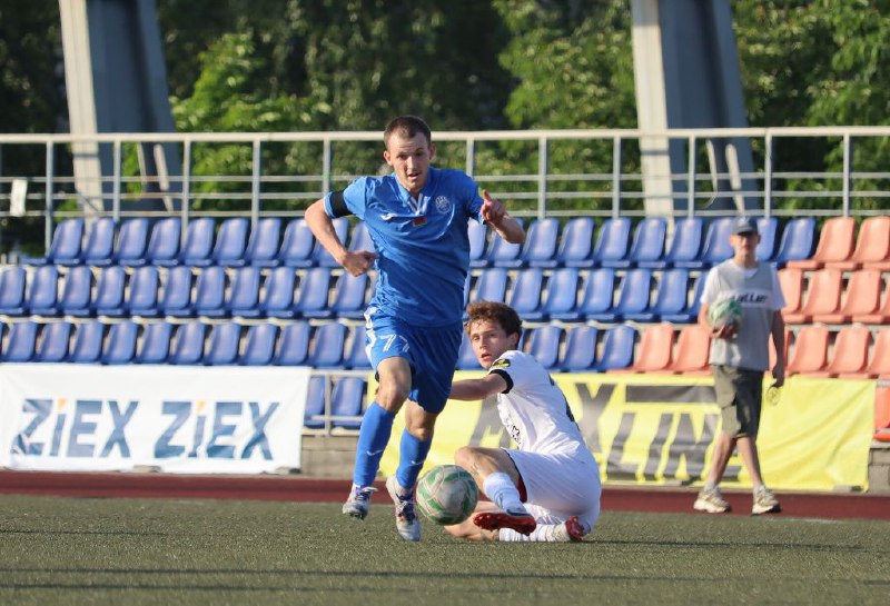 Захар Гицелев, Волна