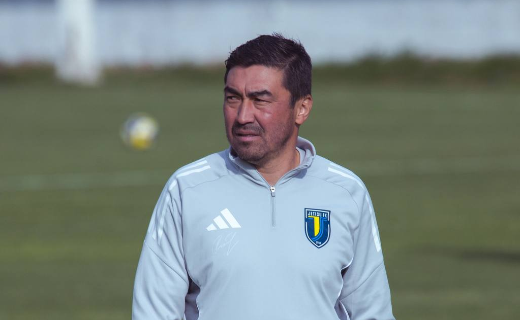 Самат Смаков