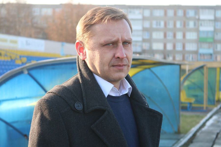 Юрий Каратай, Островец